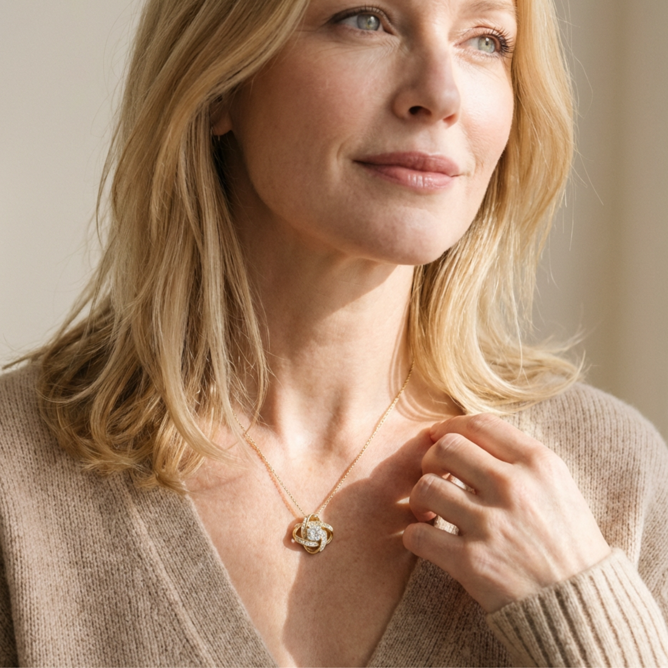 To My Mom - Love Knot Necklace